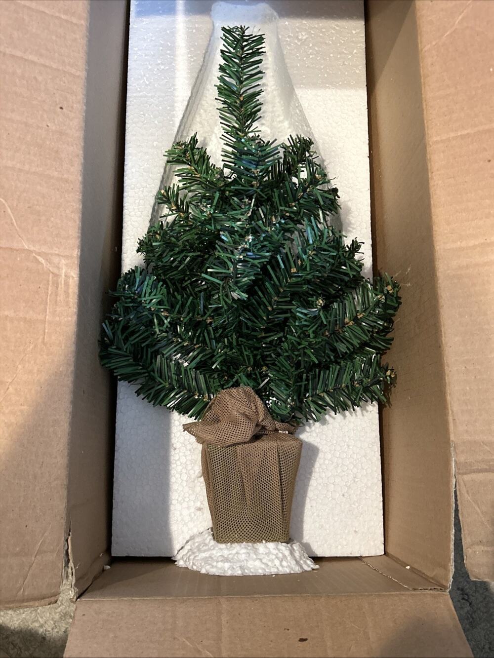 NEW 2004 Lenox Family Celebration Christmas Tree With 25 Ornaments 10 Bows READ